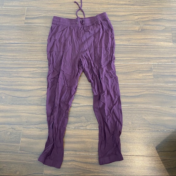Jogger pants - Picture 1 of 2